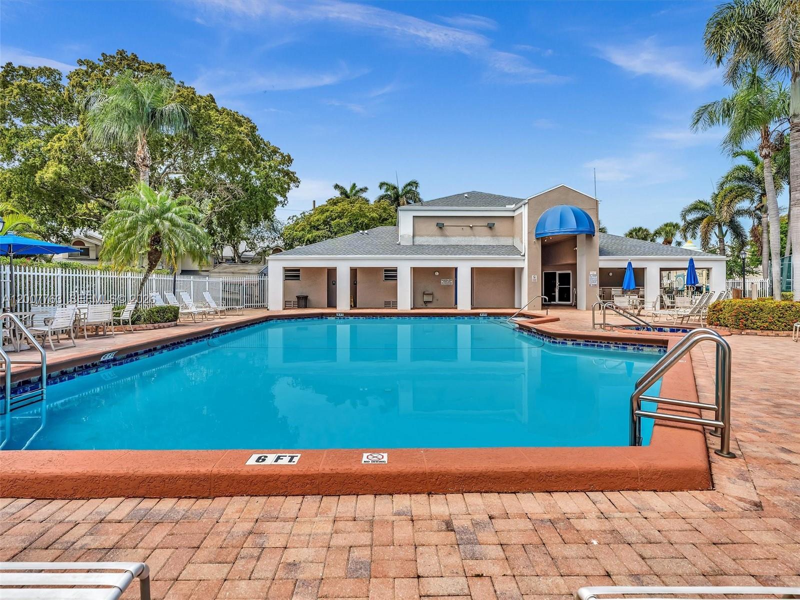 CORAL POINT NORTH - Residential