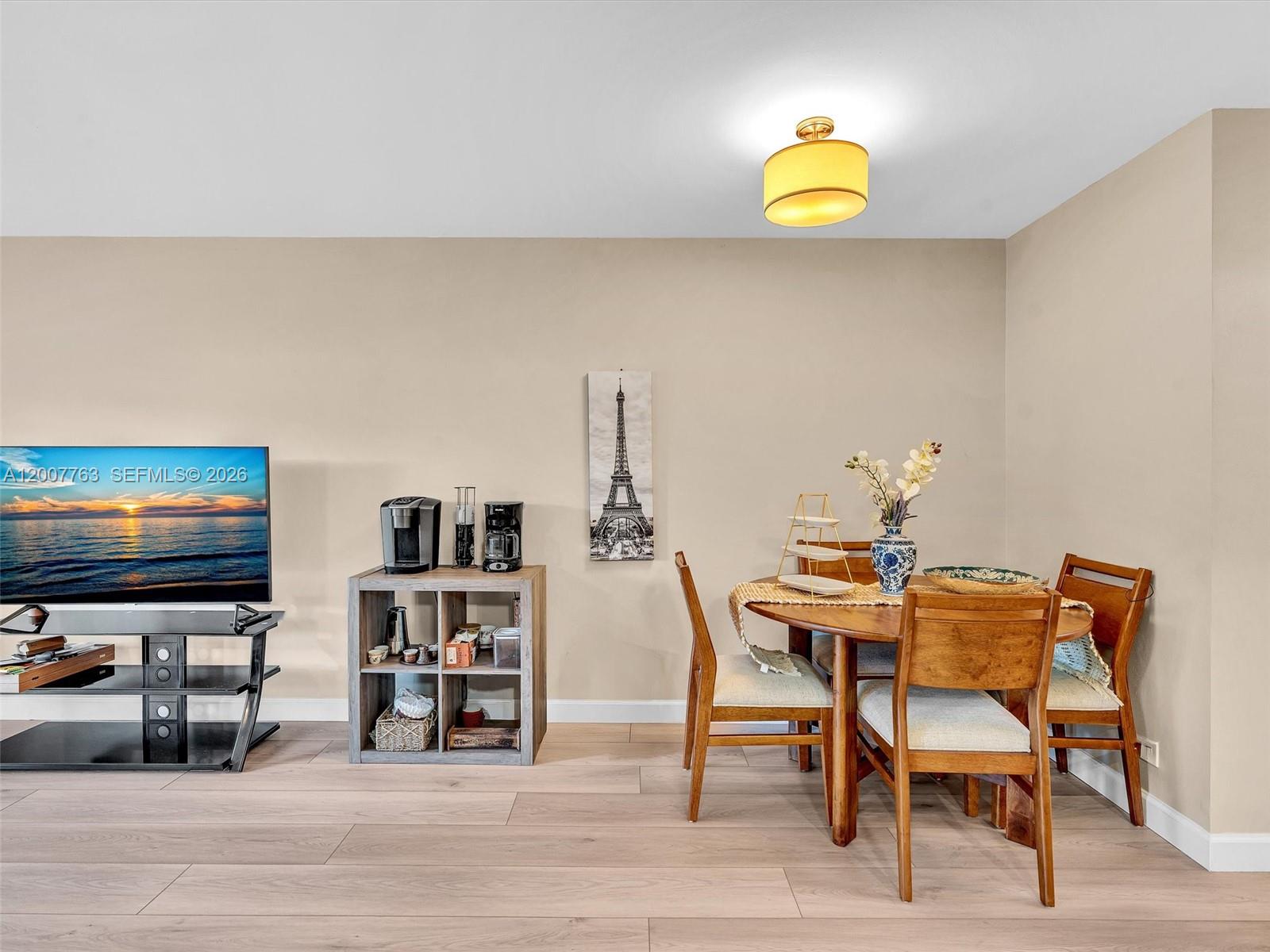 CORAL POINT NORTH - Residential