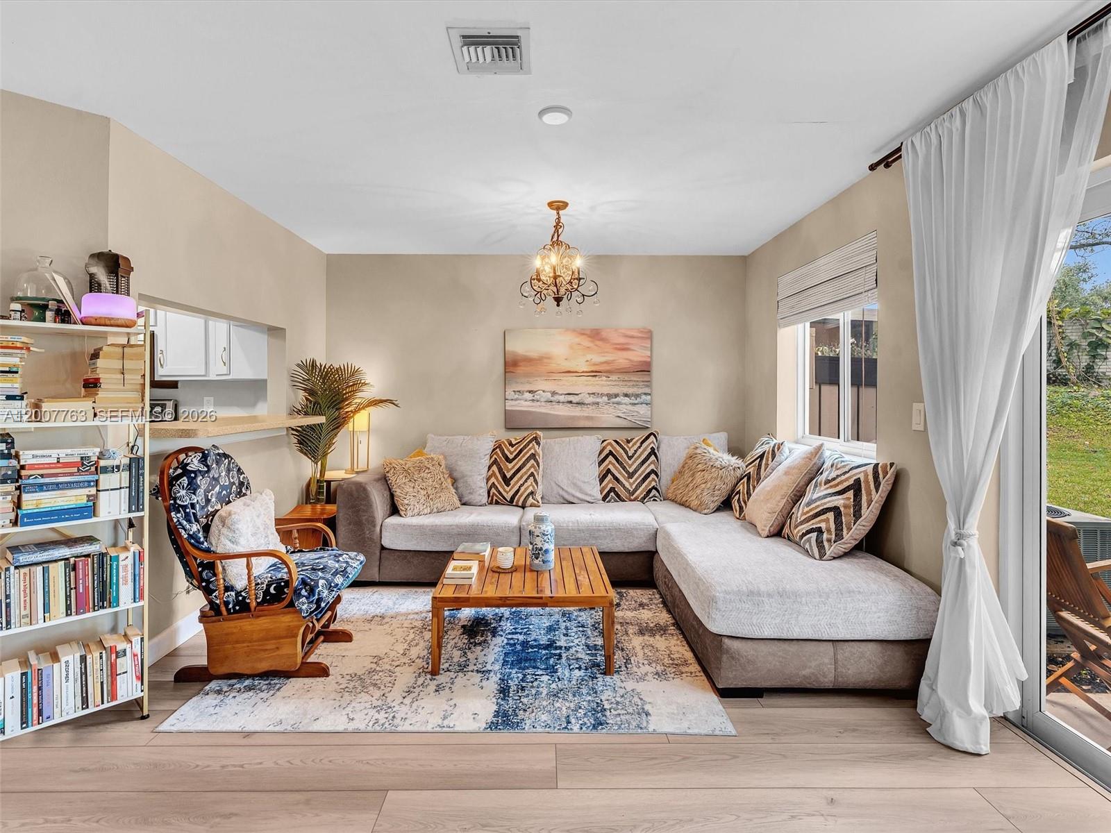 CORAL POINT NORTH - Residential