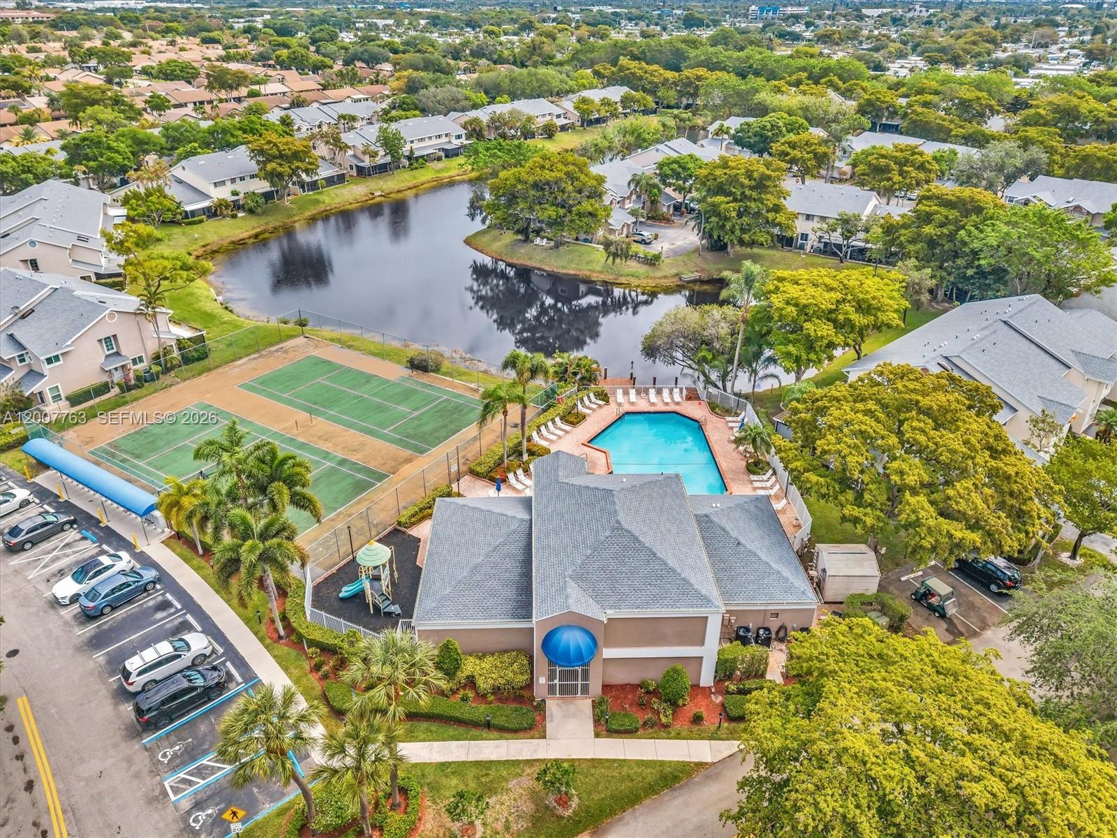 CORAL POINT NORTH - Residential
