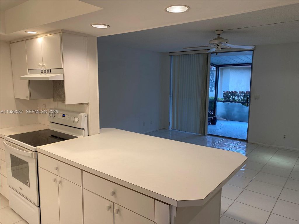 Photo of 1951 Atlantic Shores Blvd #20, Hallandale Beach, FL 33009 (MLS # A11982087)