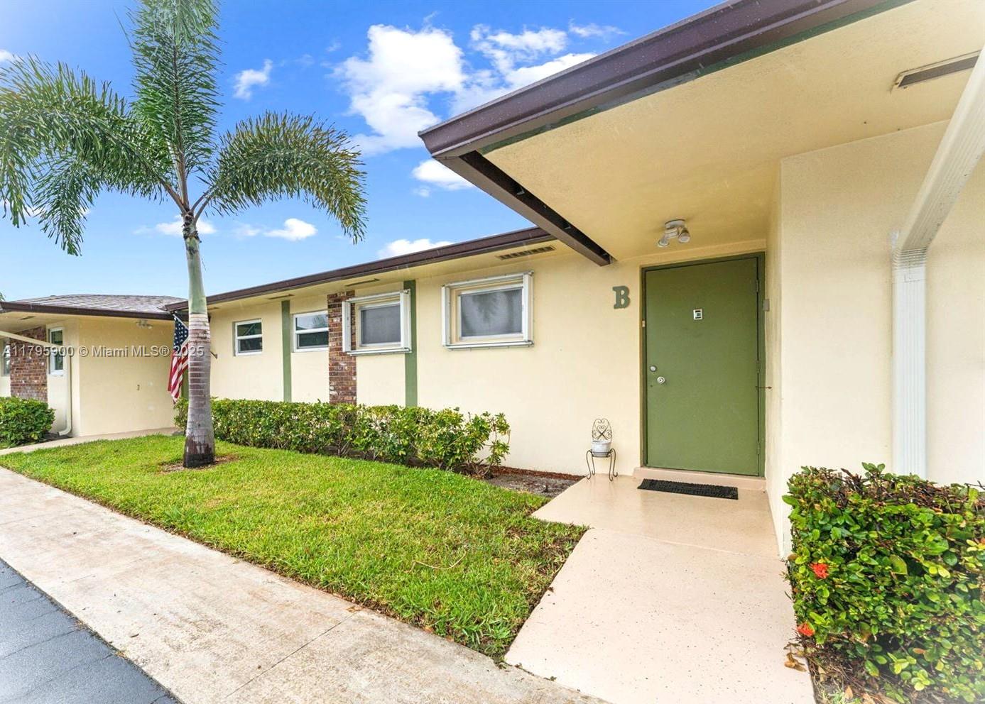 CRESTHAVEN VILLAS CONDO 2 - Residential