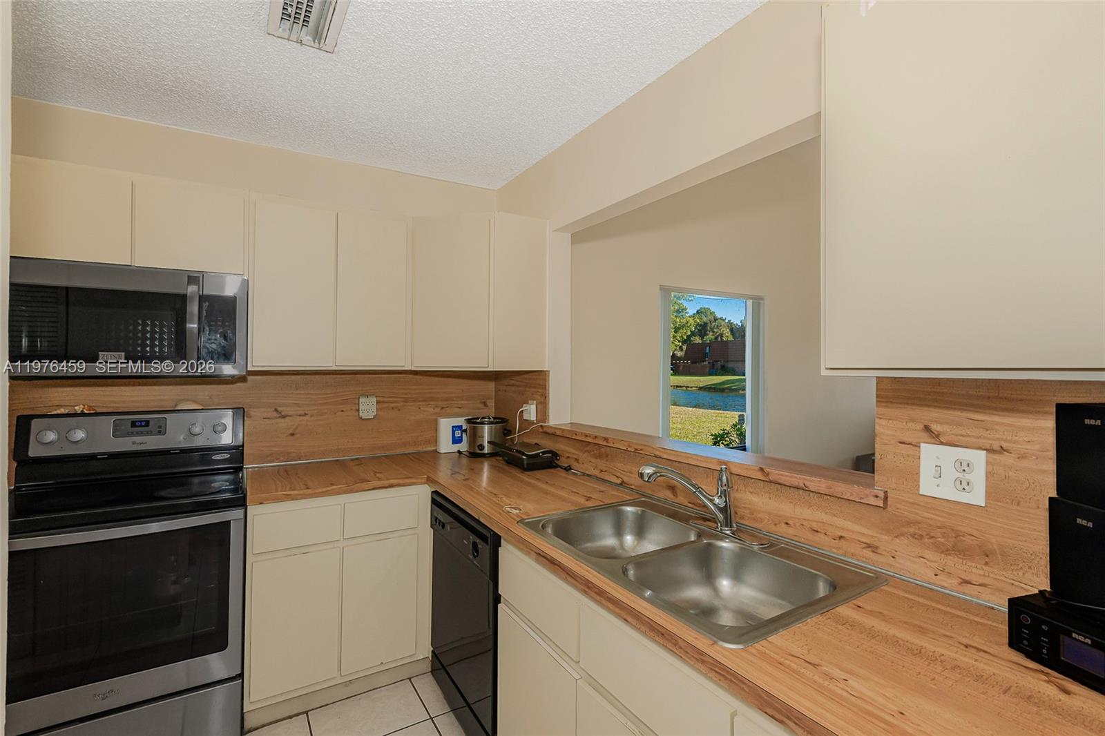 LAKE PINE VILLAGE - Residential