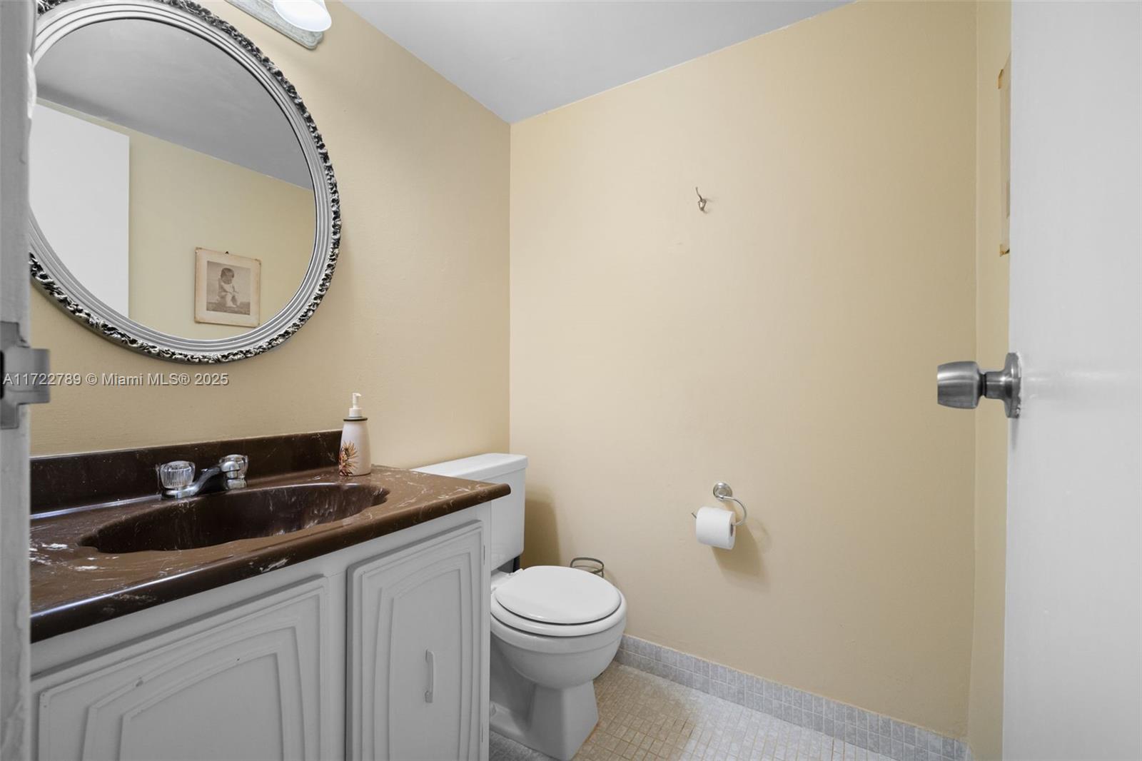 OCEANVIEW PARK CONDO - Residential