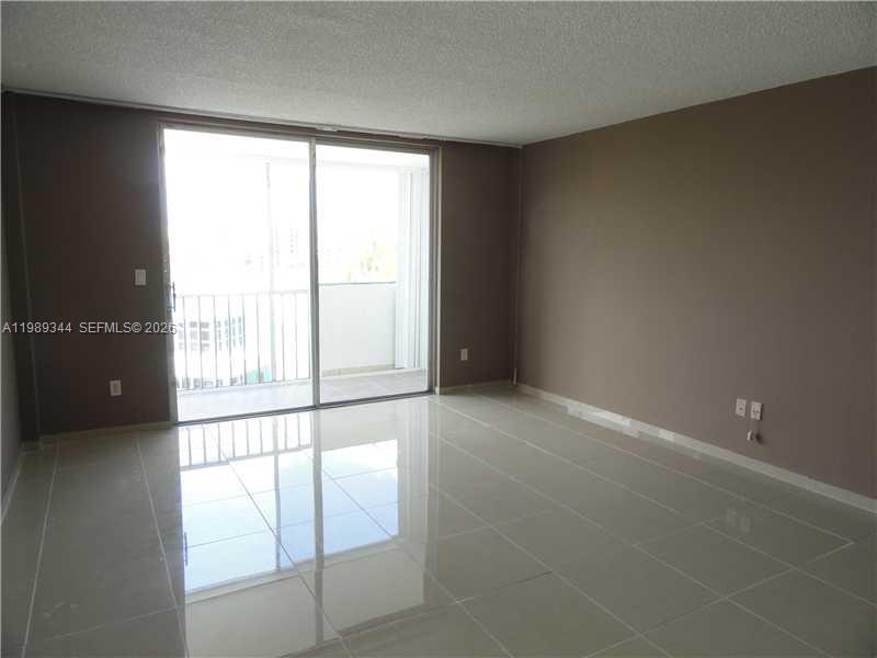 THREE SEASONS CONDO BLDG - Residential