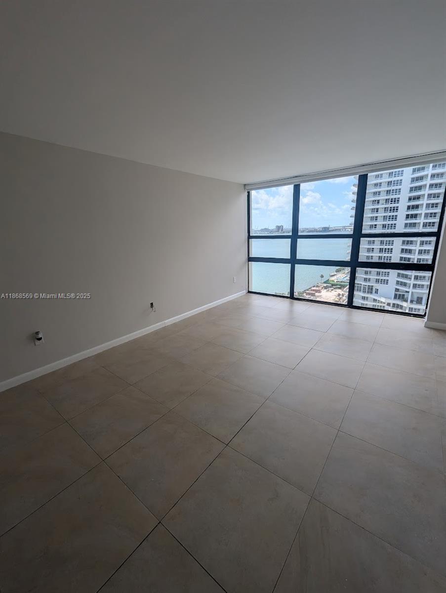 CHARTER CLUB CONDO - Residential