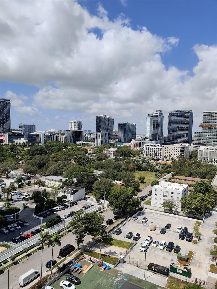 CHARTER CLUB CONDO - Residential