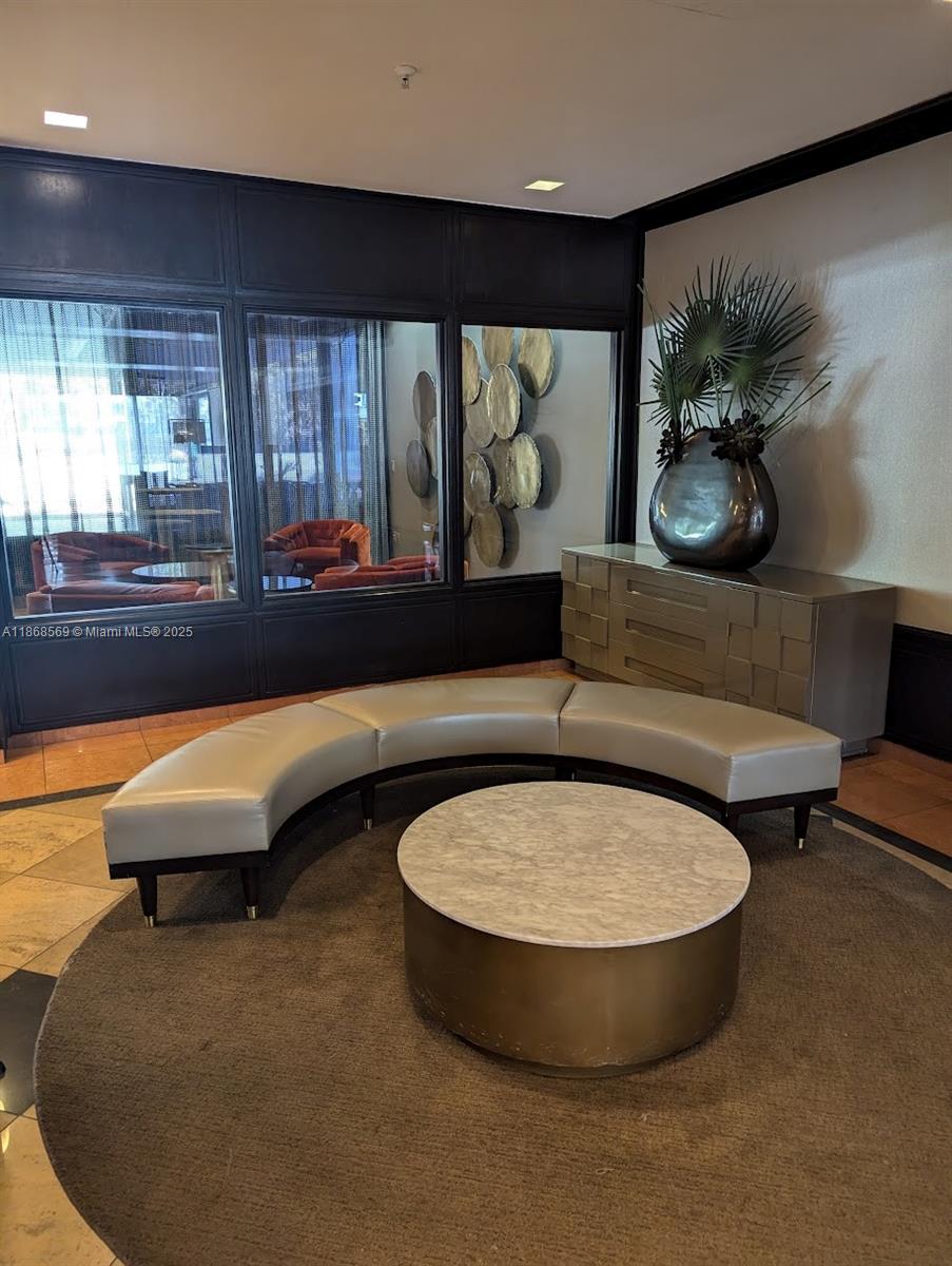 CHARTER CLUB CONDO - Residential