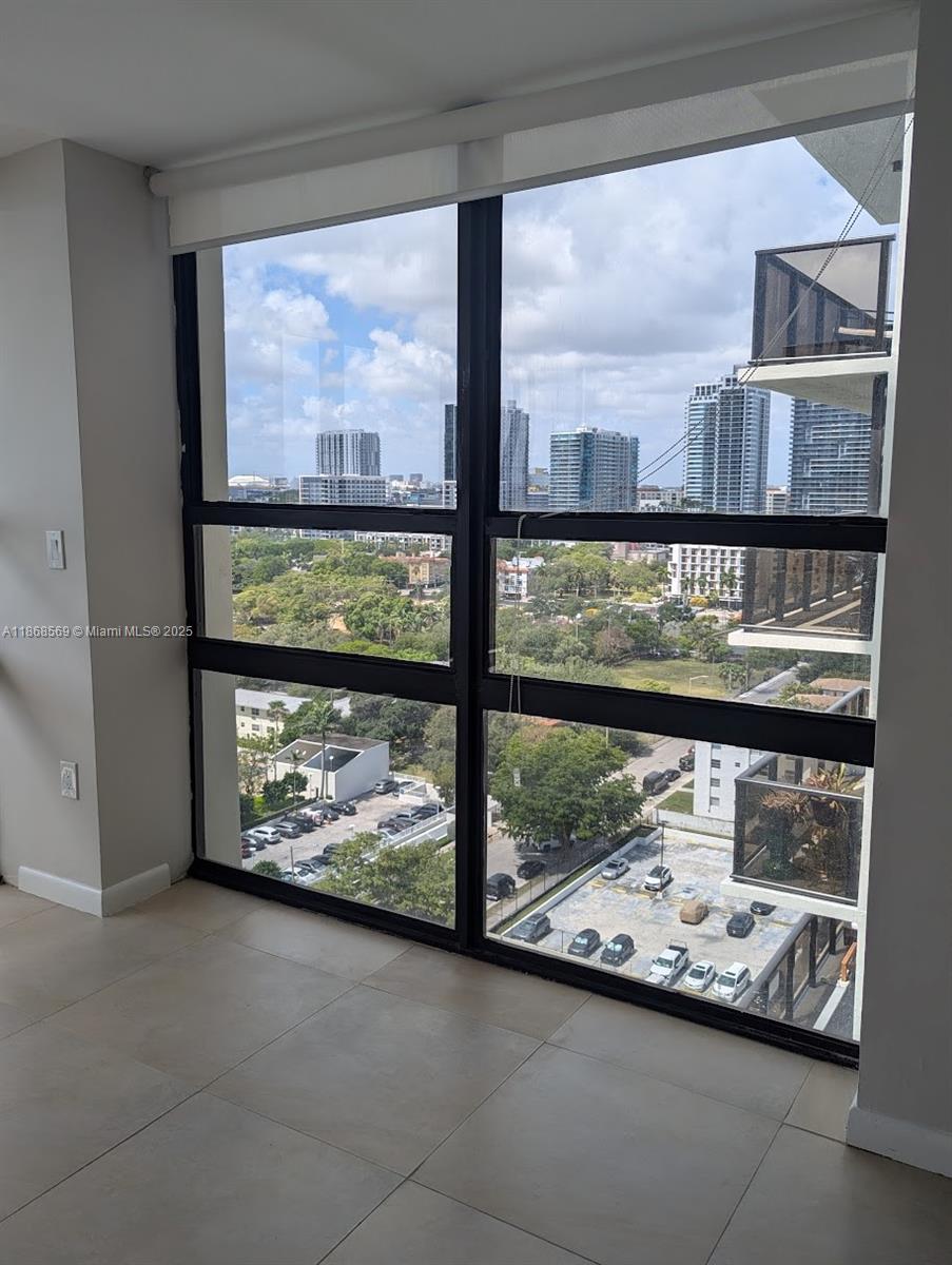 CHARTER CLUB CONDO - Residential