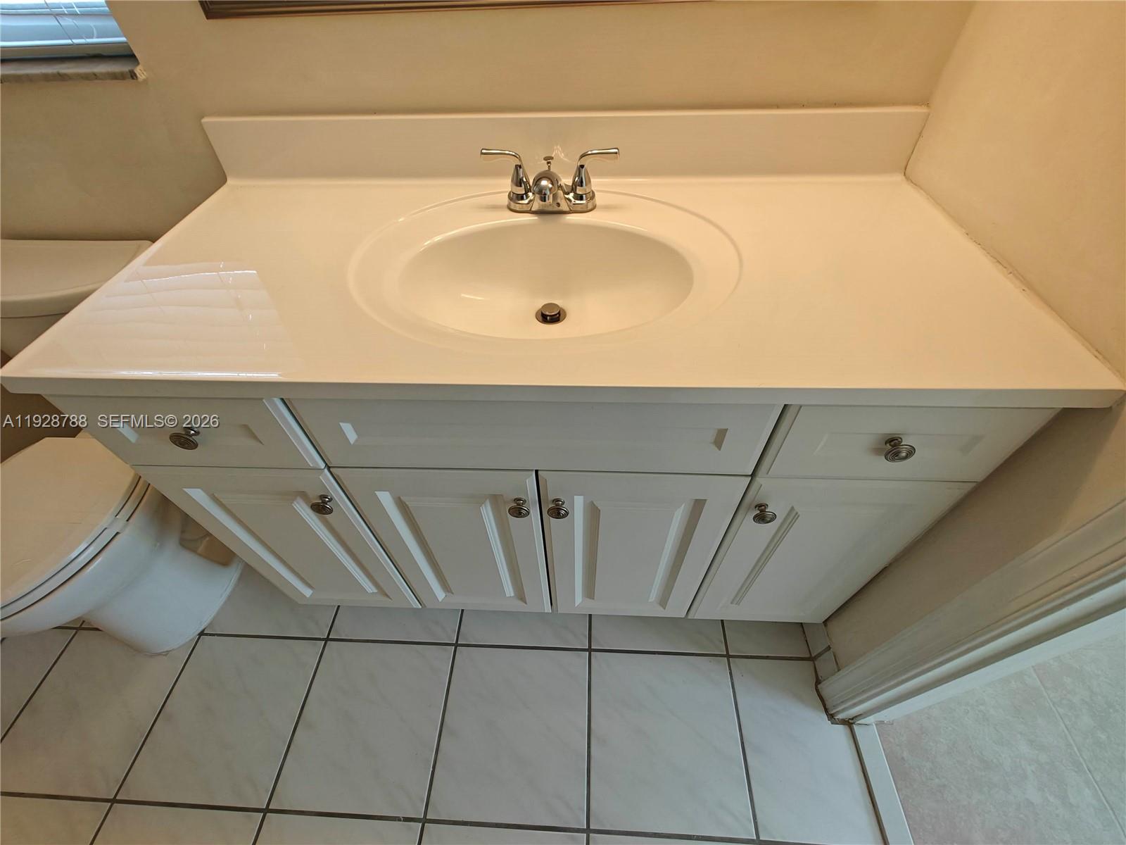 PALM VILLAGE CONDO - Residential Lease