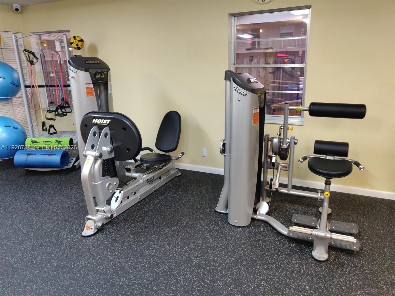 PALM VILLAGE CONDO - Residential Lease