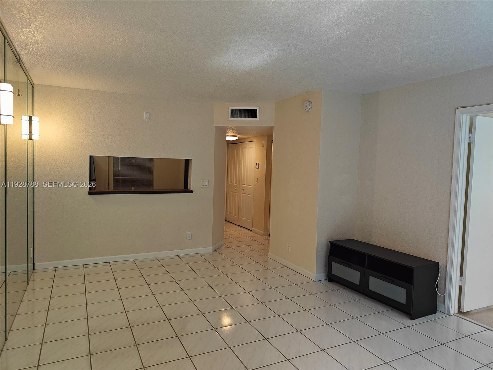 PALM VILLAGE CONDO - Residential Lease
