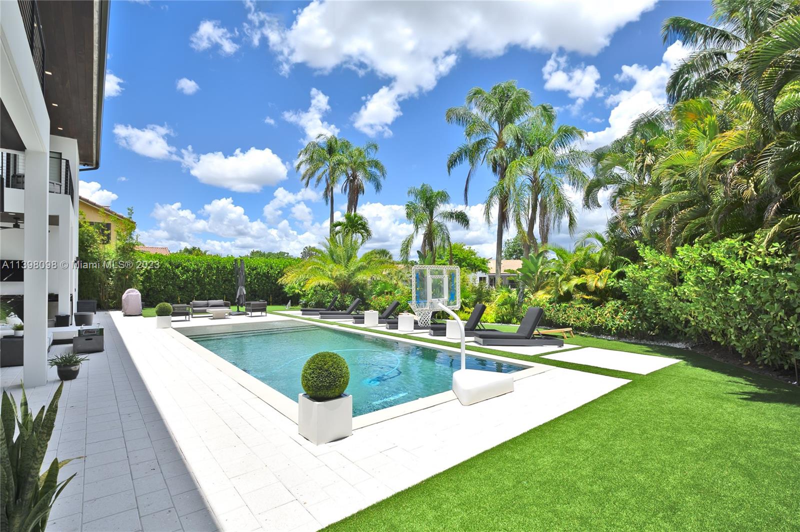 JACARANDA AREA 983 - Residential