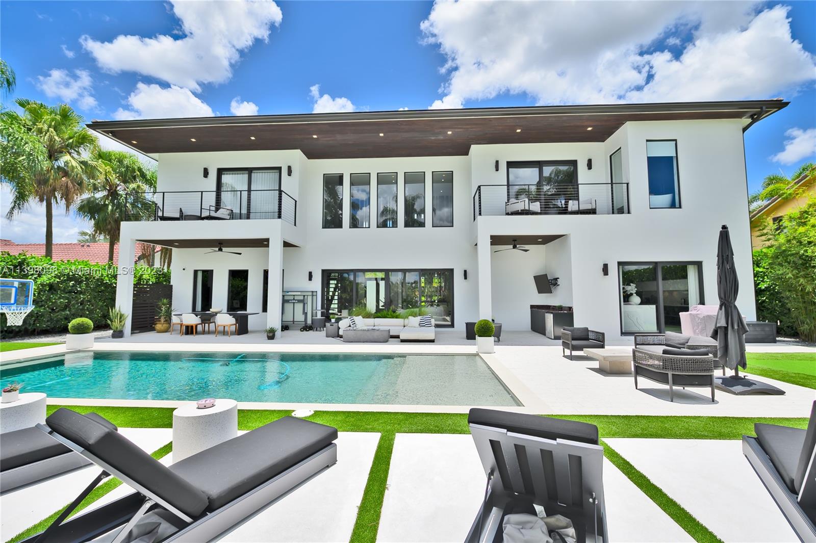 JACARANDA AREA 983 - Residential