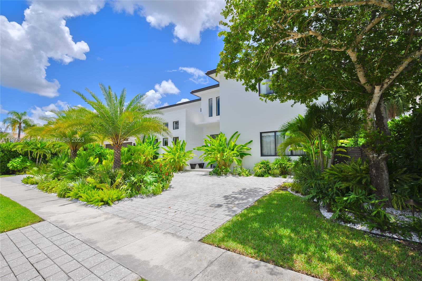 JACARANDA AREA 983 - Residential