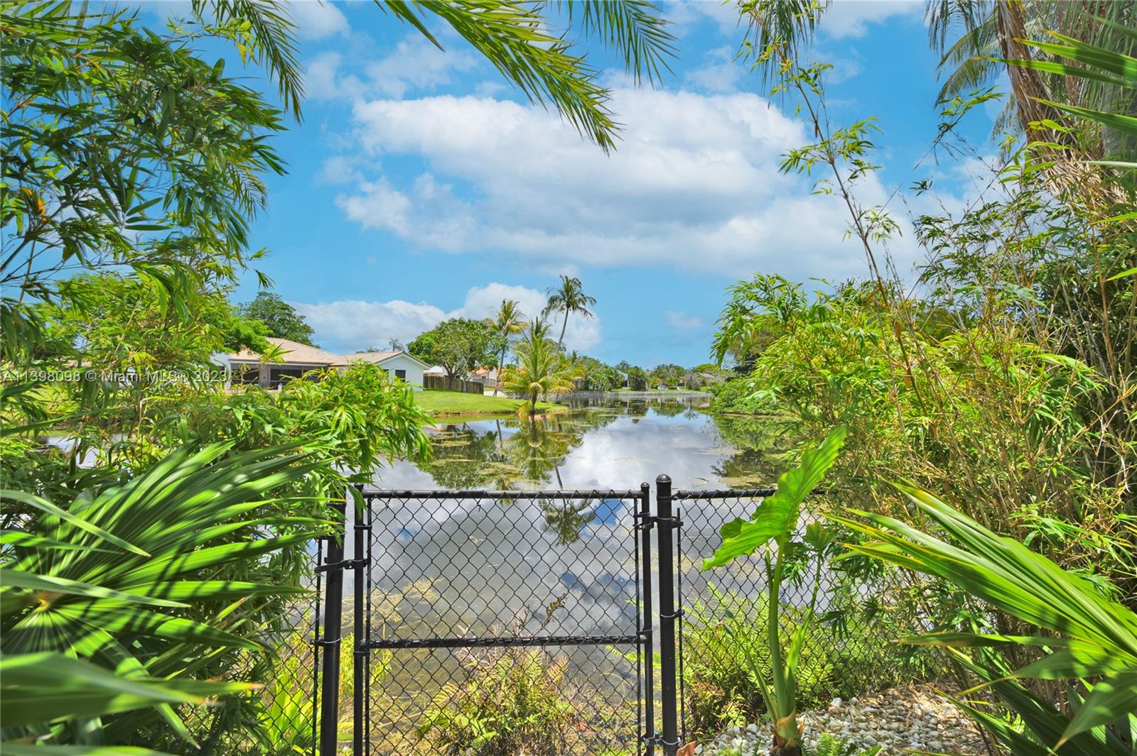 JACARANDA AREA 983 - Residential