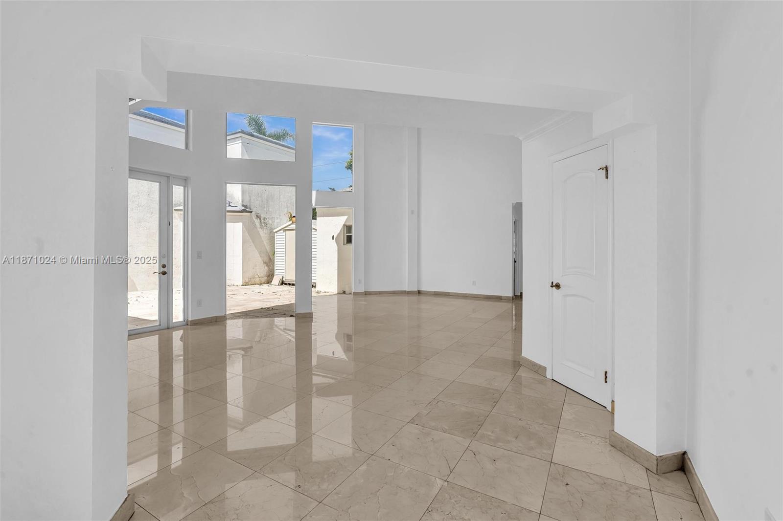 20645 NE 25th Pl 0
