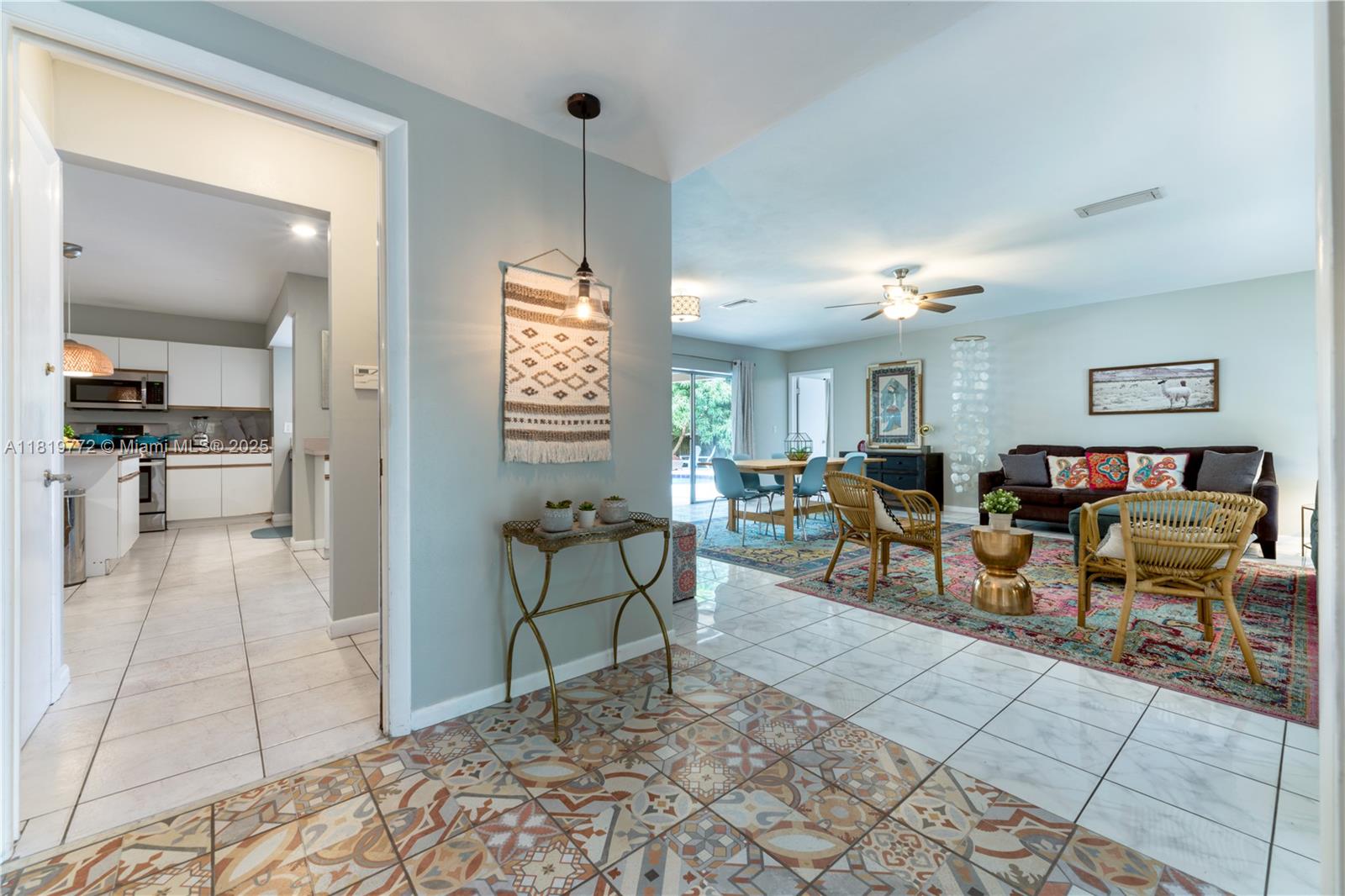 LAKE WORTH TOWN OF ADD 1 - Residential Lease