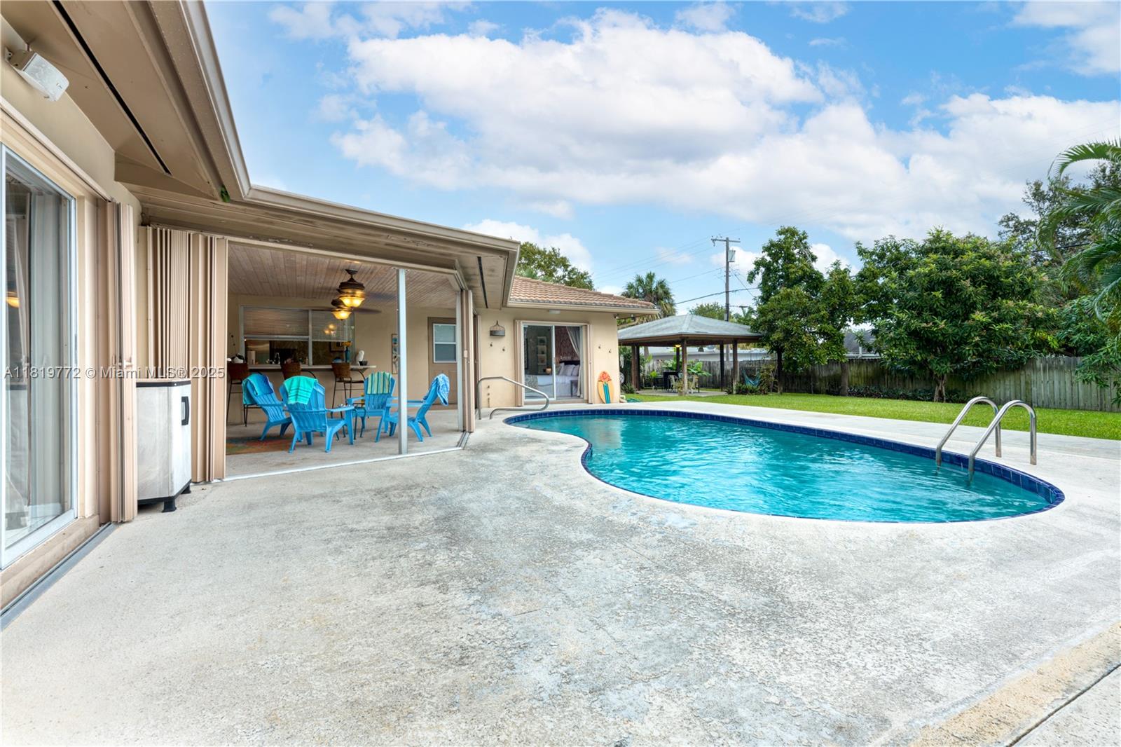 LAKE WORTH TOWN OF ADD 1 - Residential Lease