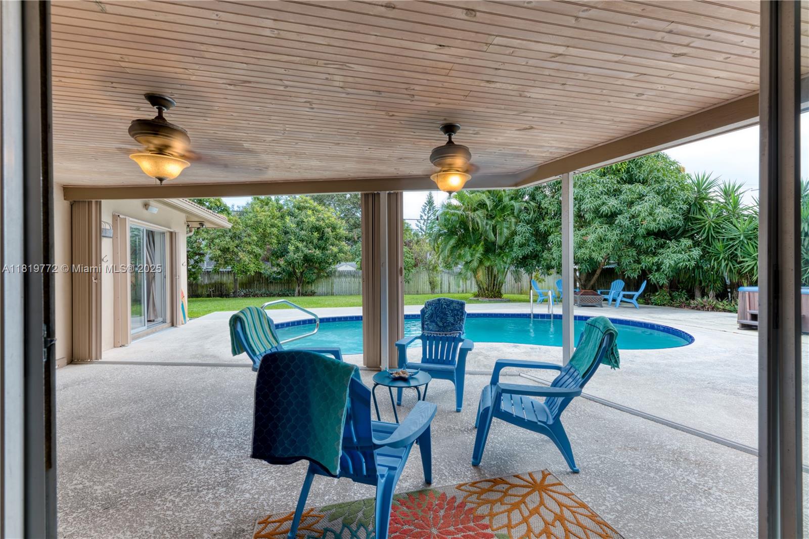 LAKE WORTH TOWN OF ADD 1 - Residential Lease