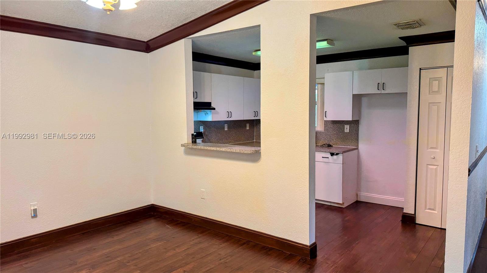 GOLDEN GARDENS SEC 8 - Residential