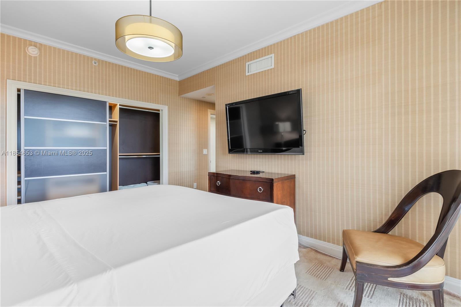 ACQUALINA OCEAN RESIDENCE - Residential Lease