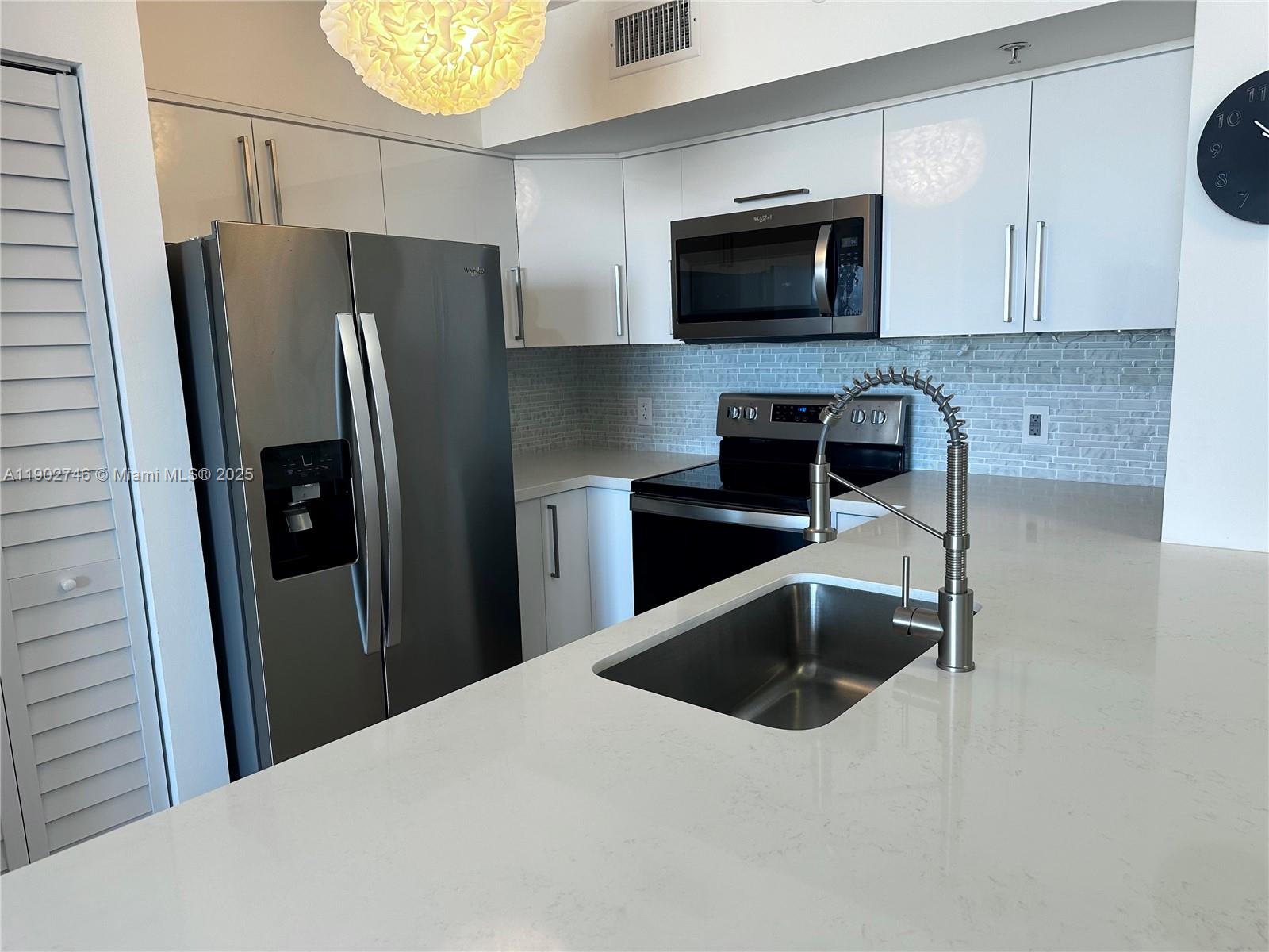 YACHT CLUB AT PORTOFINO C - Residential Lease