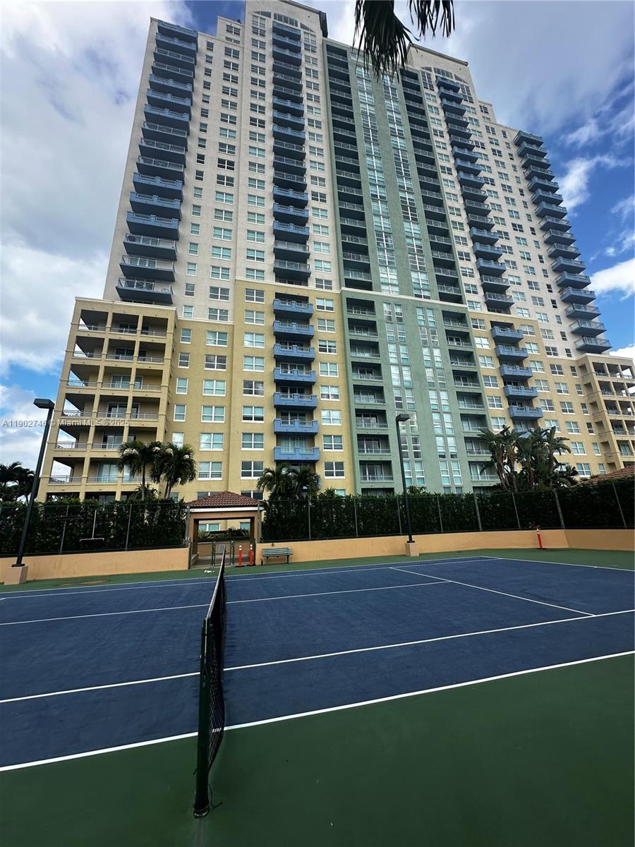YACHT CLUB AT PORTOFINO C - Residential Lease
