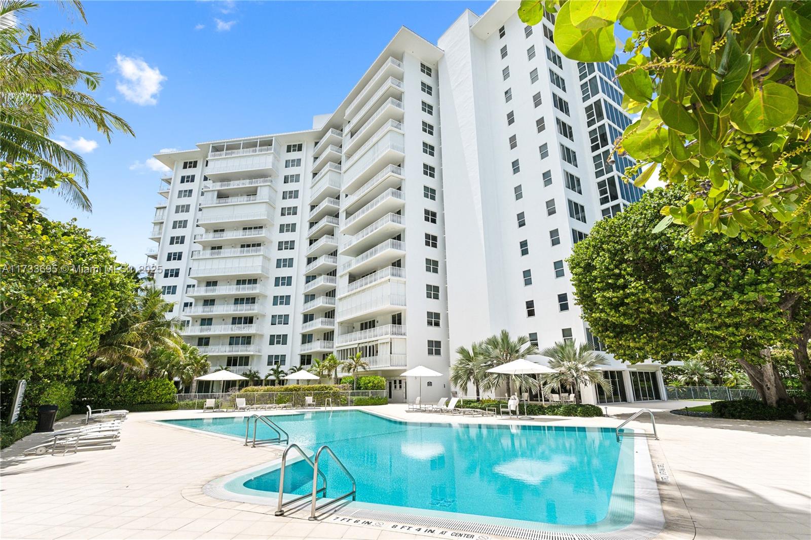 ISLAND HOUSE APT INC - CO - Residential