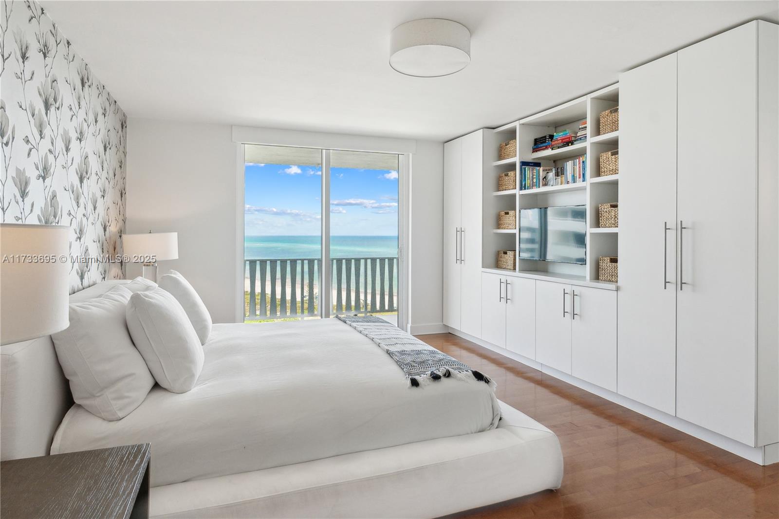 200 Ocean Lane Dr 1007