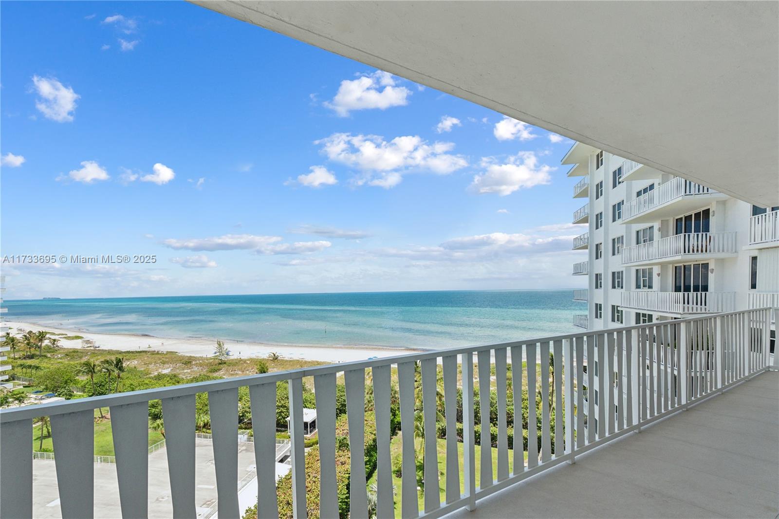 ISLAND HOUSE APT INC - CO - Residential