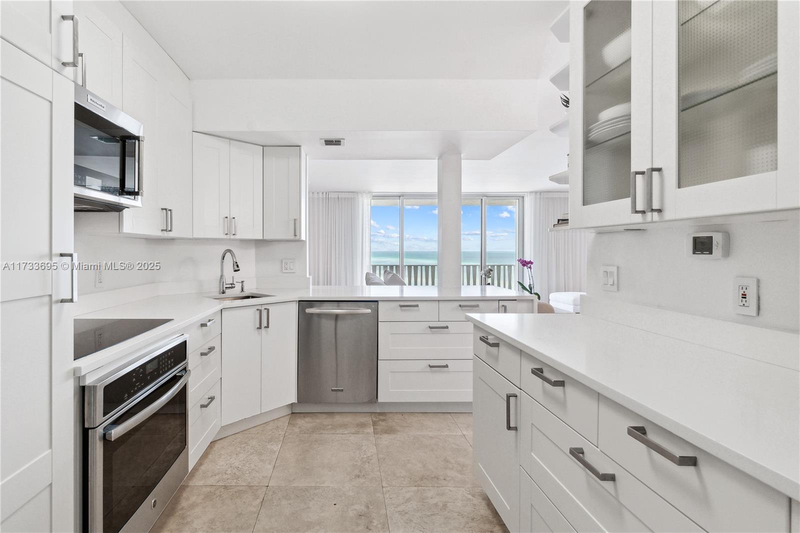 ISLAND HOUSE APT INC - CO - Residential