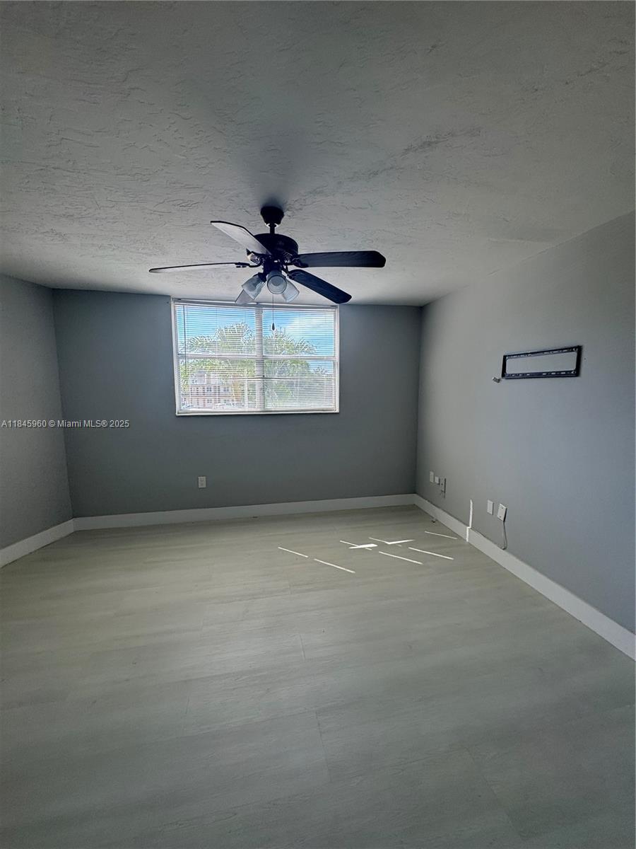 1475 NE 125th Ter 208H