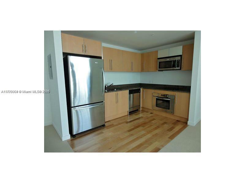 Rental Property at 300 S Biscayne Blvd T-2903, Miami, Broward County, Florida - Bedrooms: 1 
Bathrooms: 1  - $2,650 MO.