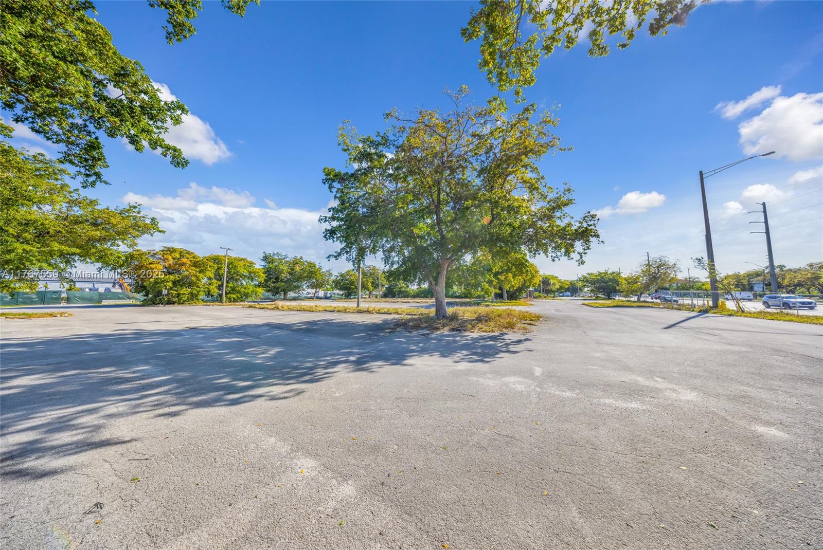 FIRST FEDERAL LAUDERDALE - Land