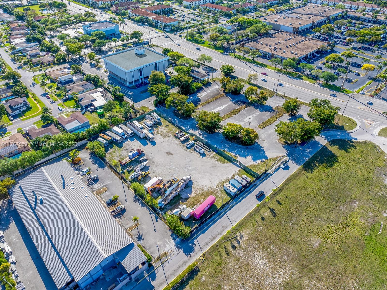 W Oakland Park Blvd