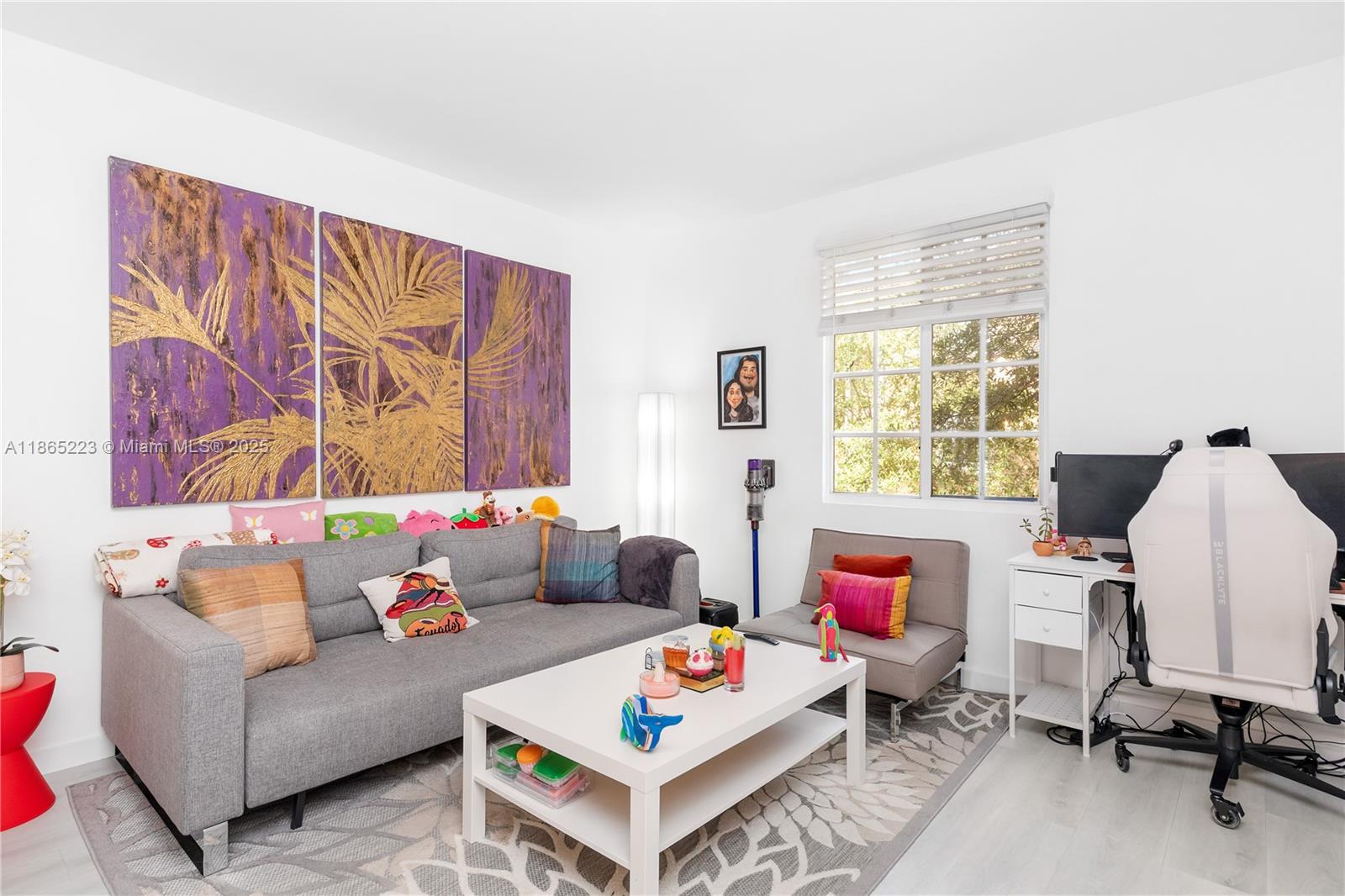 AVENTI AT AVENTURA CONDO - Residential