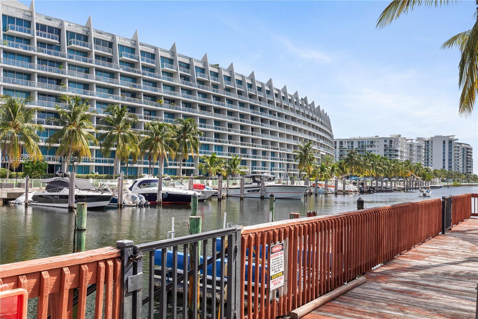 AVENTI AT AVENTURA CONDO - Residential