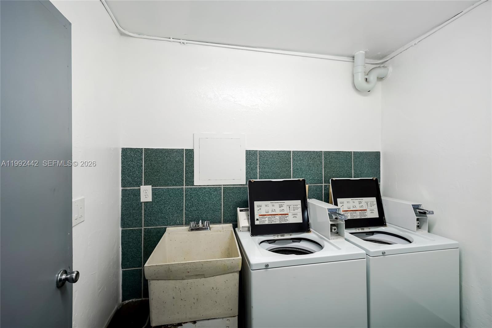 GOLDEN SURF TOWERS CONDO - Residential