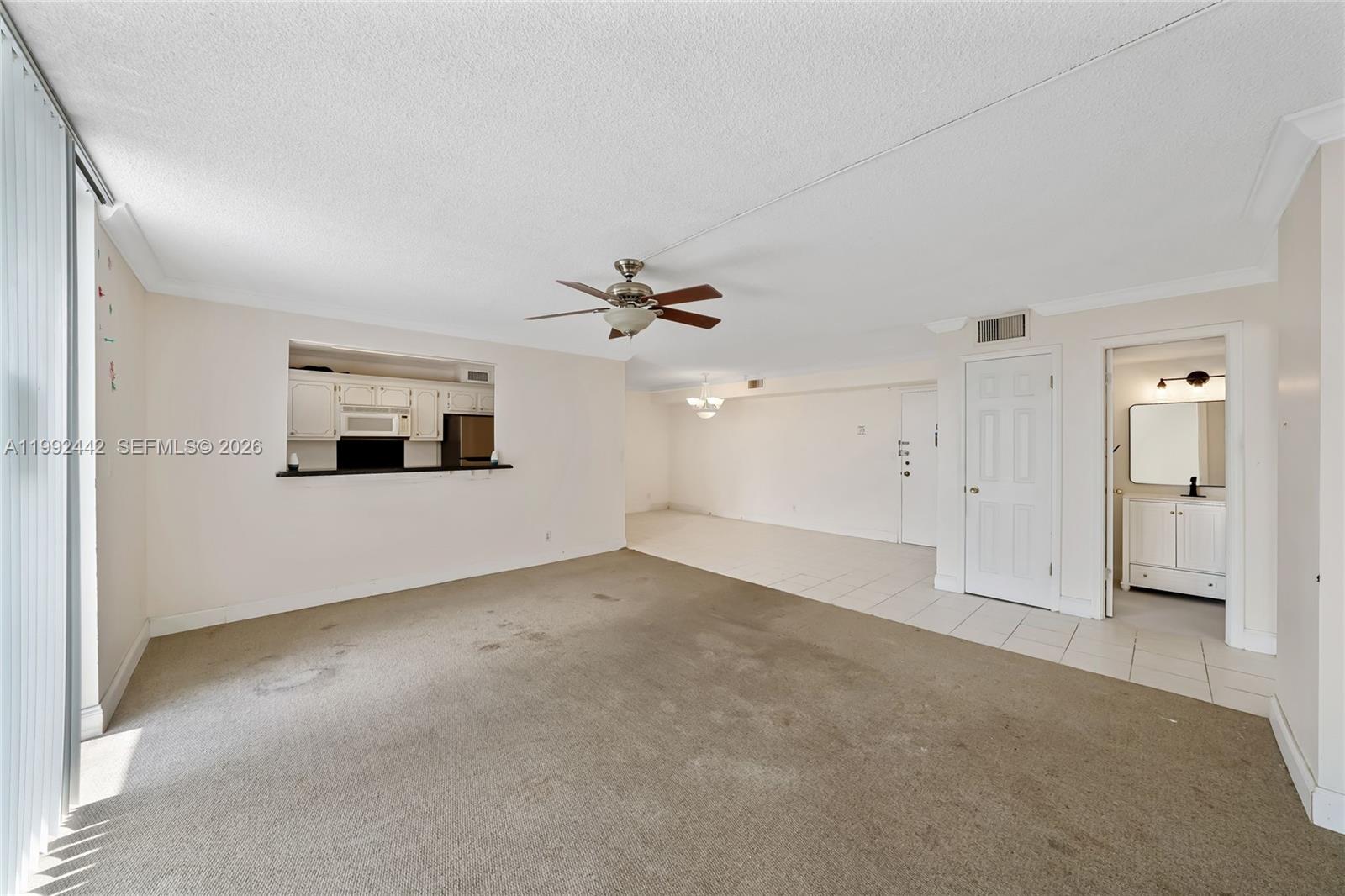 137 Golden Isles Dr 1214