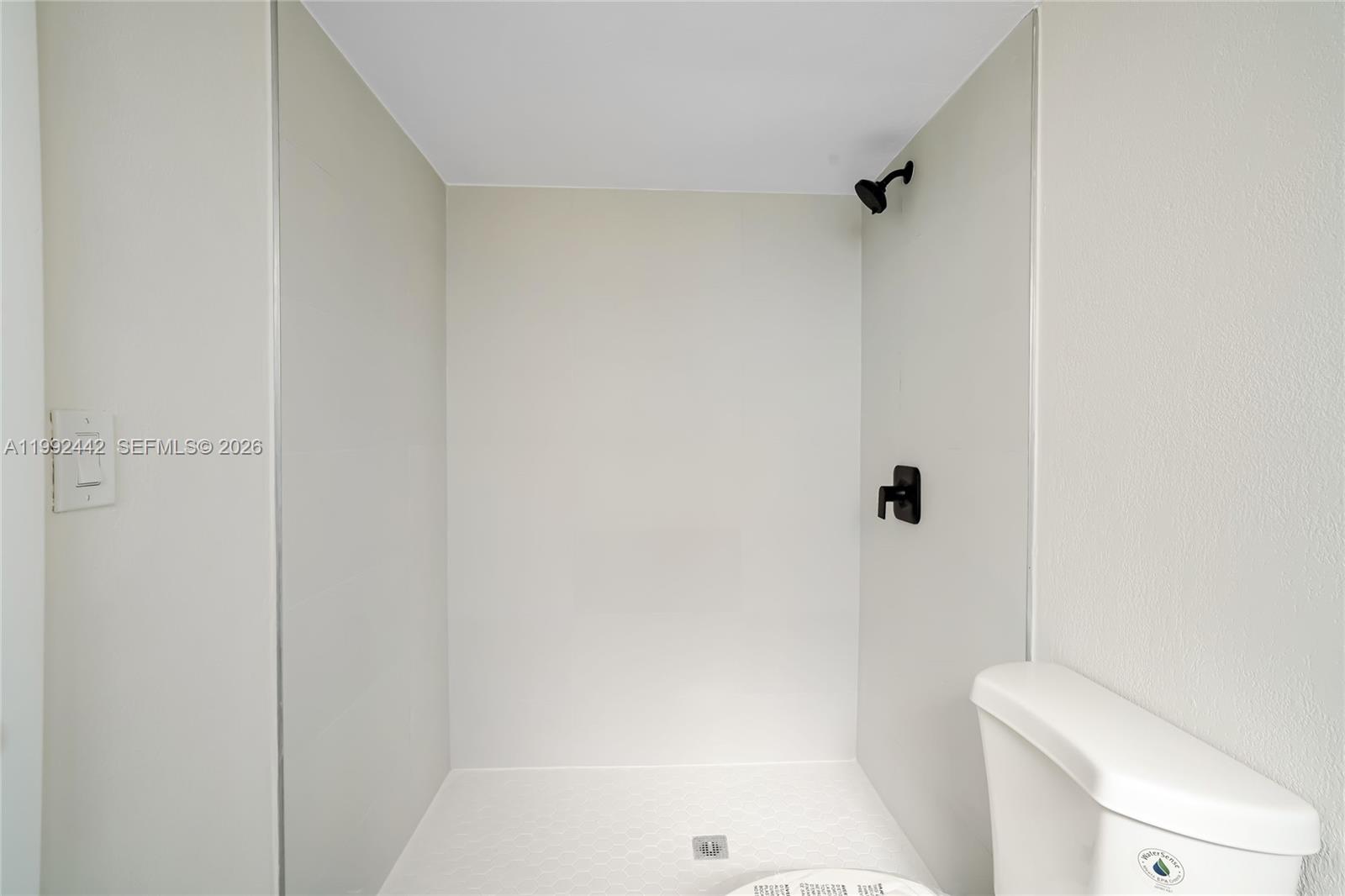 GOLDEN SURF TOWERS CONDO - Residential