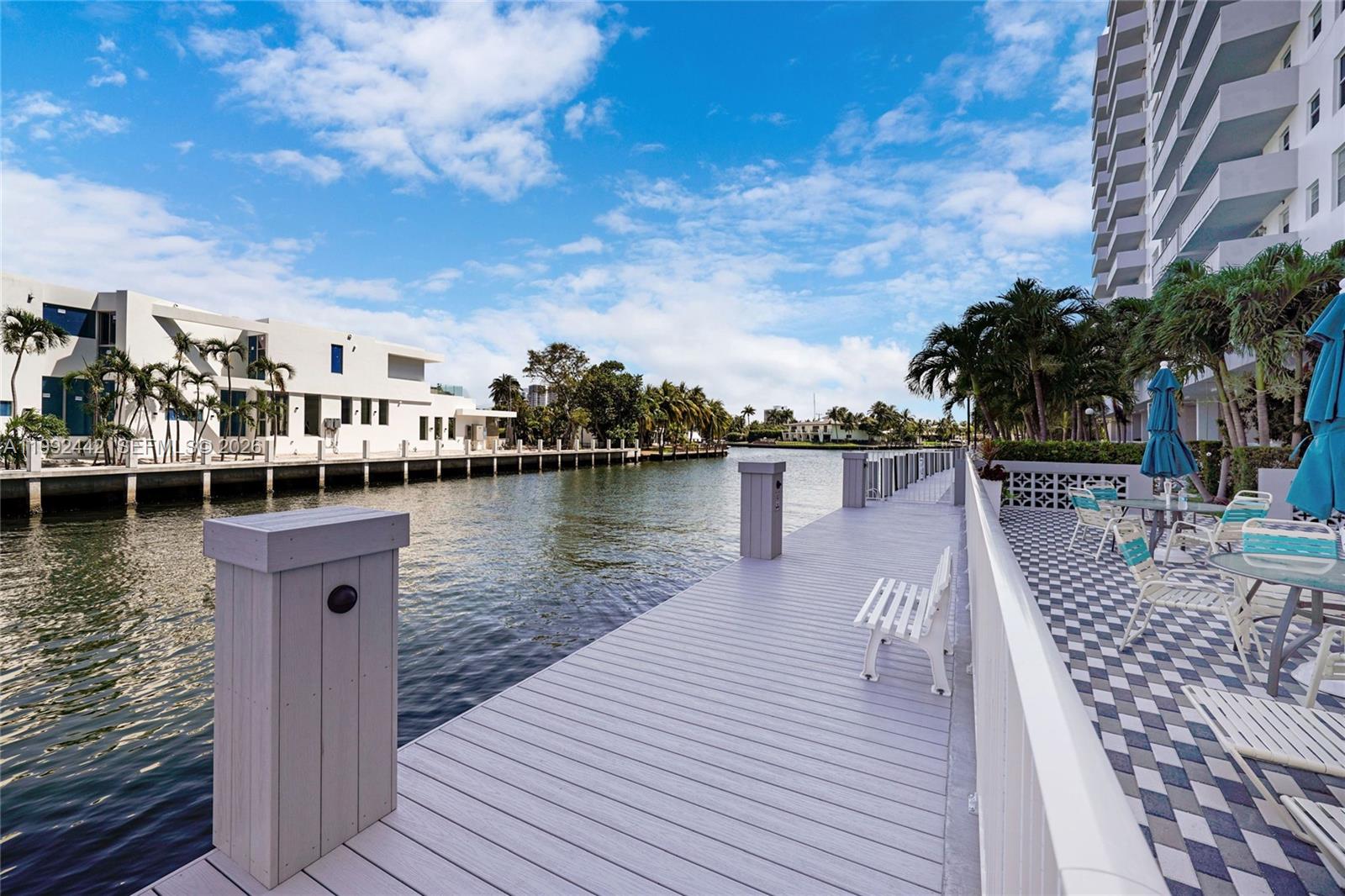 GOLDEN SURF TOWERS CONDO - Residential