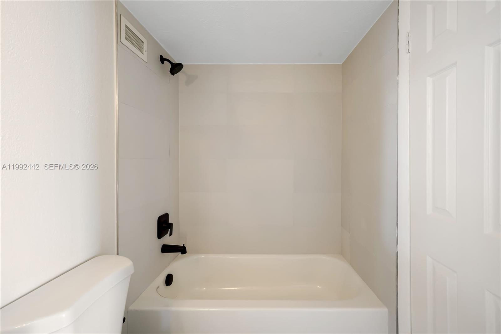 GOLDEN SURF TOWERS CONDO - Residential