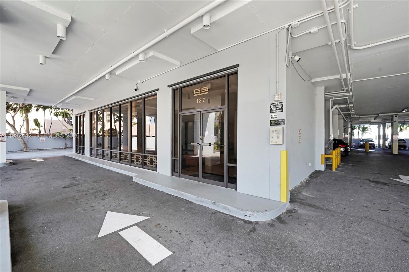 GOLDEN SURF TOWERS CONDO - Residential