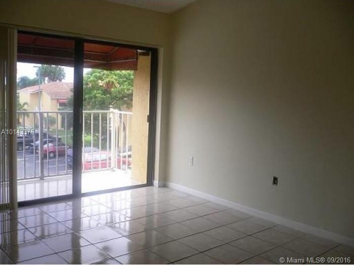 The Courts At Kendall Con - Residential Lease