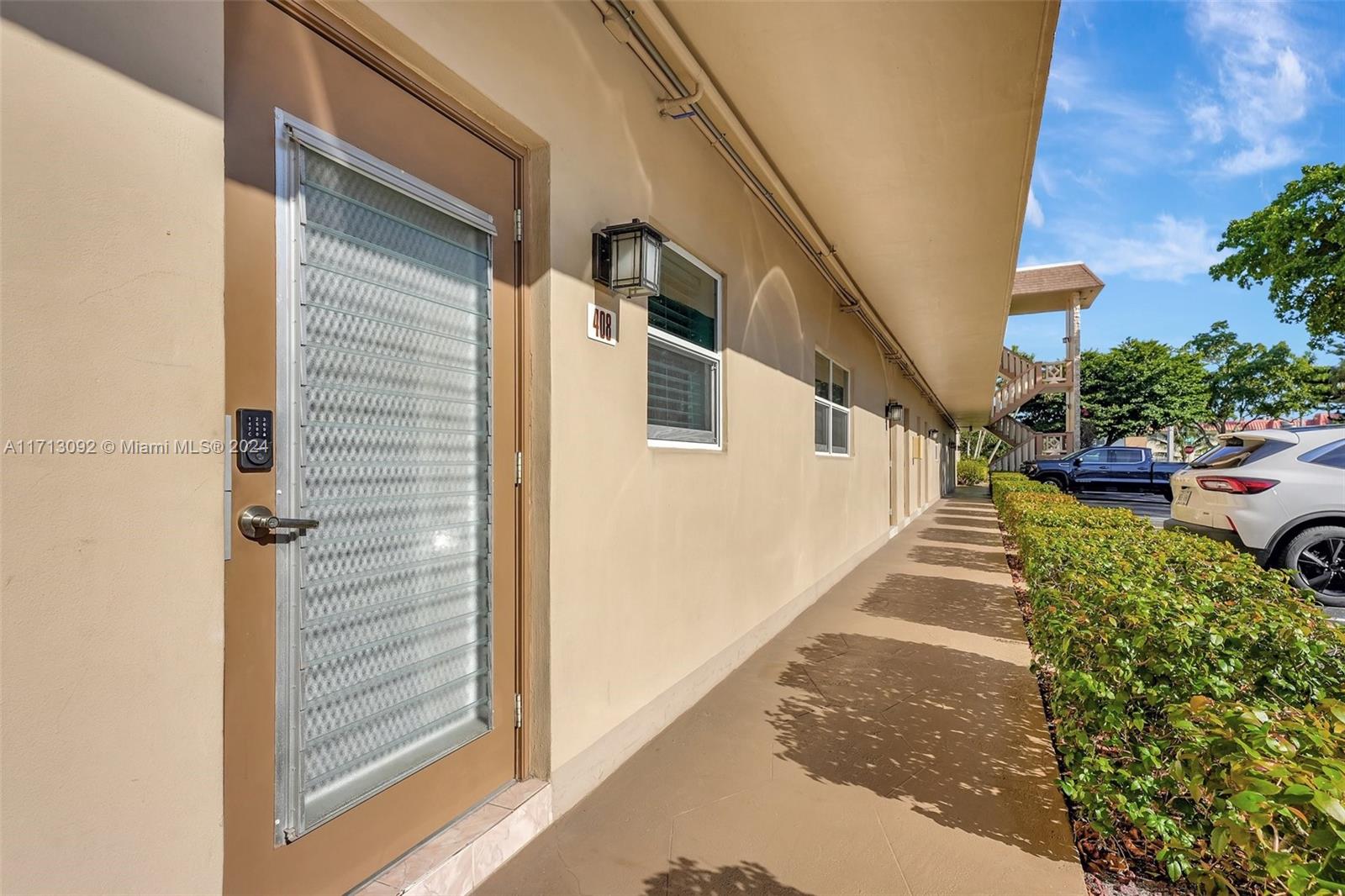 ALOHA GARDENS CONDO - Residential