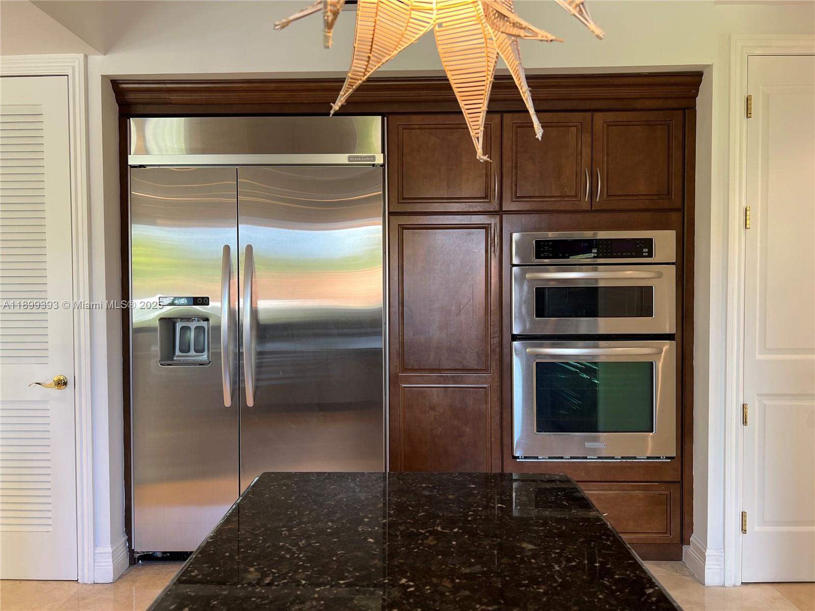 TROPICAL ISLE HOMES SUB 2 - Residential Lease