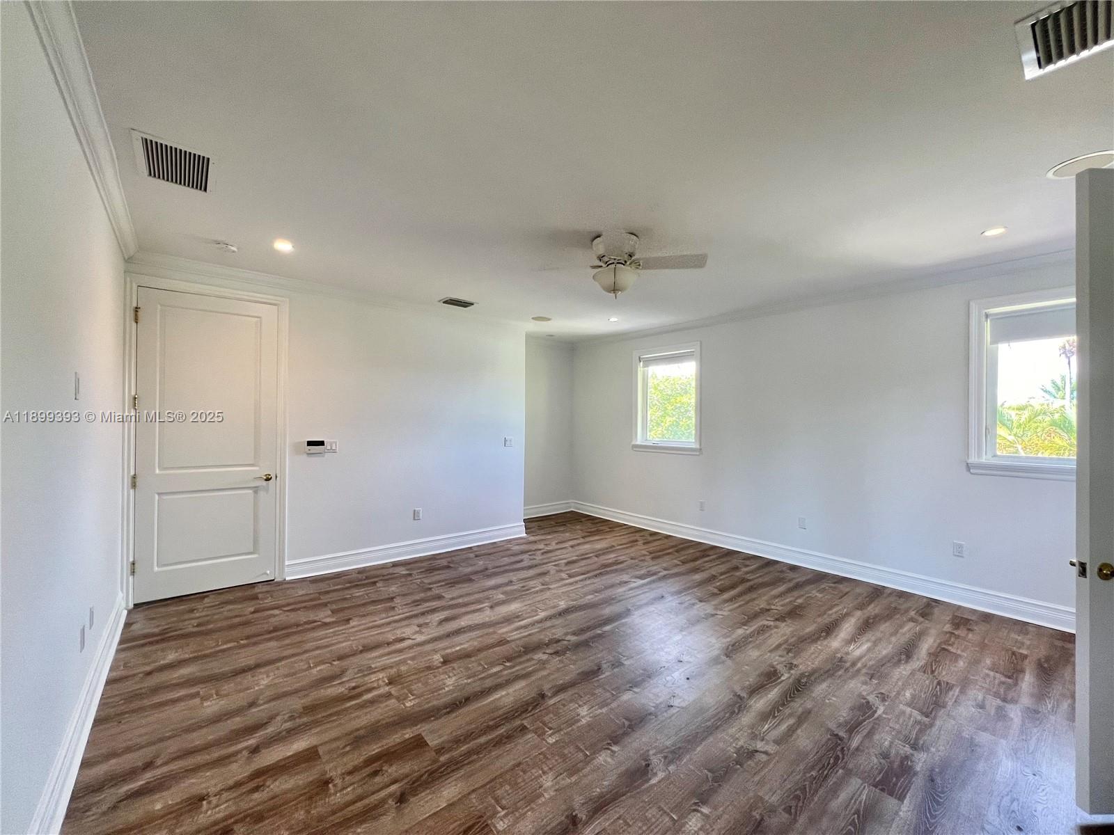 TROPICAL ISLE HOMES SUB 2 - Residential Lease