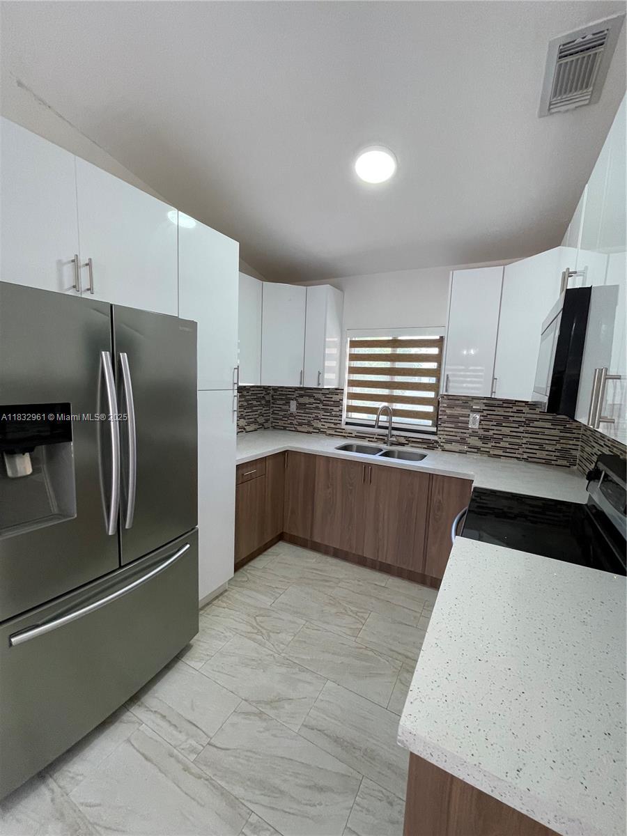 PRINCETONIAN BY THE PARK - Residential