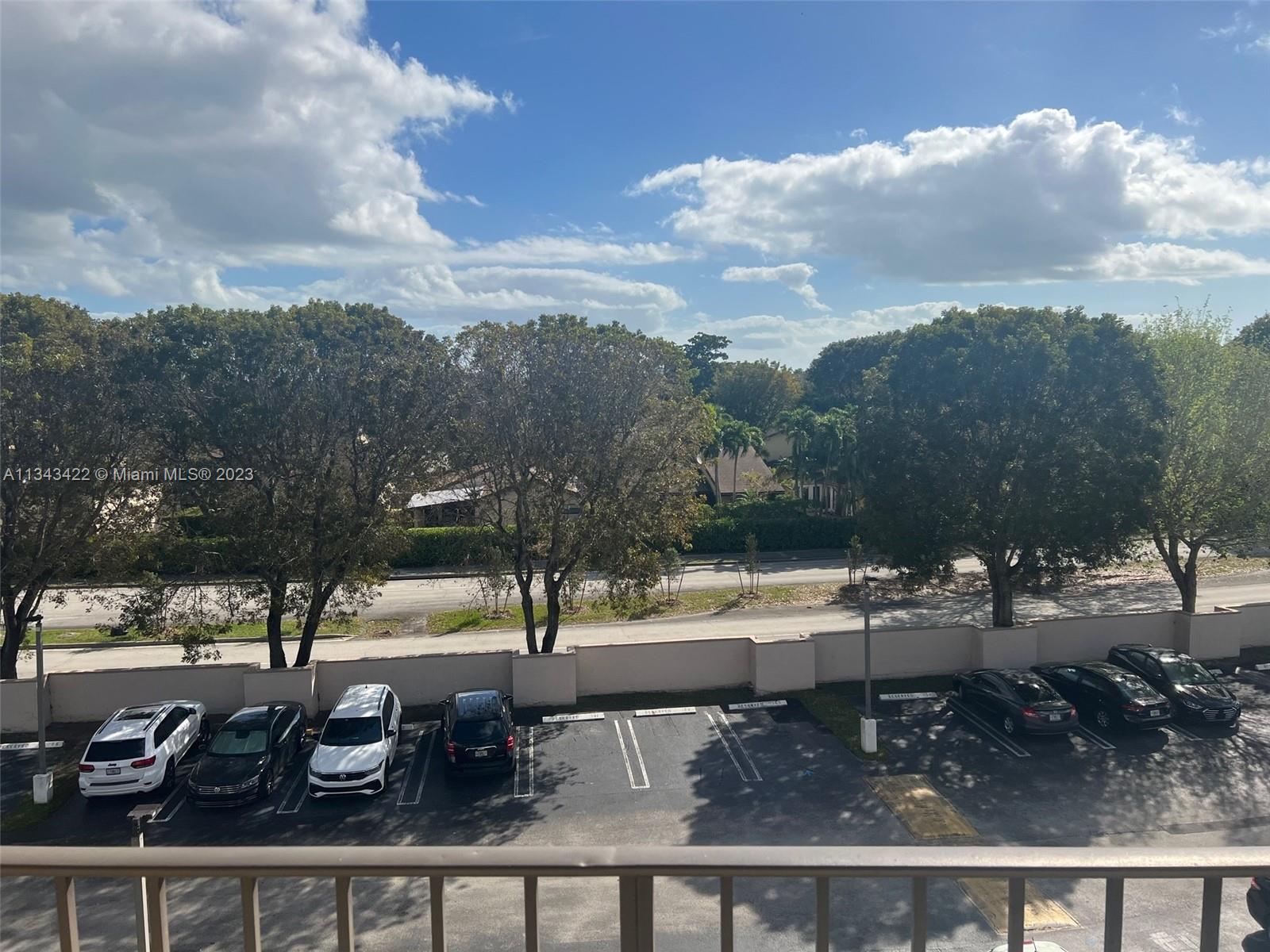 BRIARWINDS CONDO PH II - Residential Lease